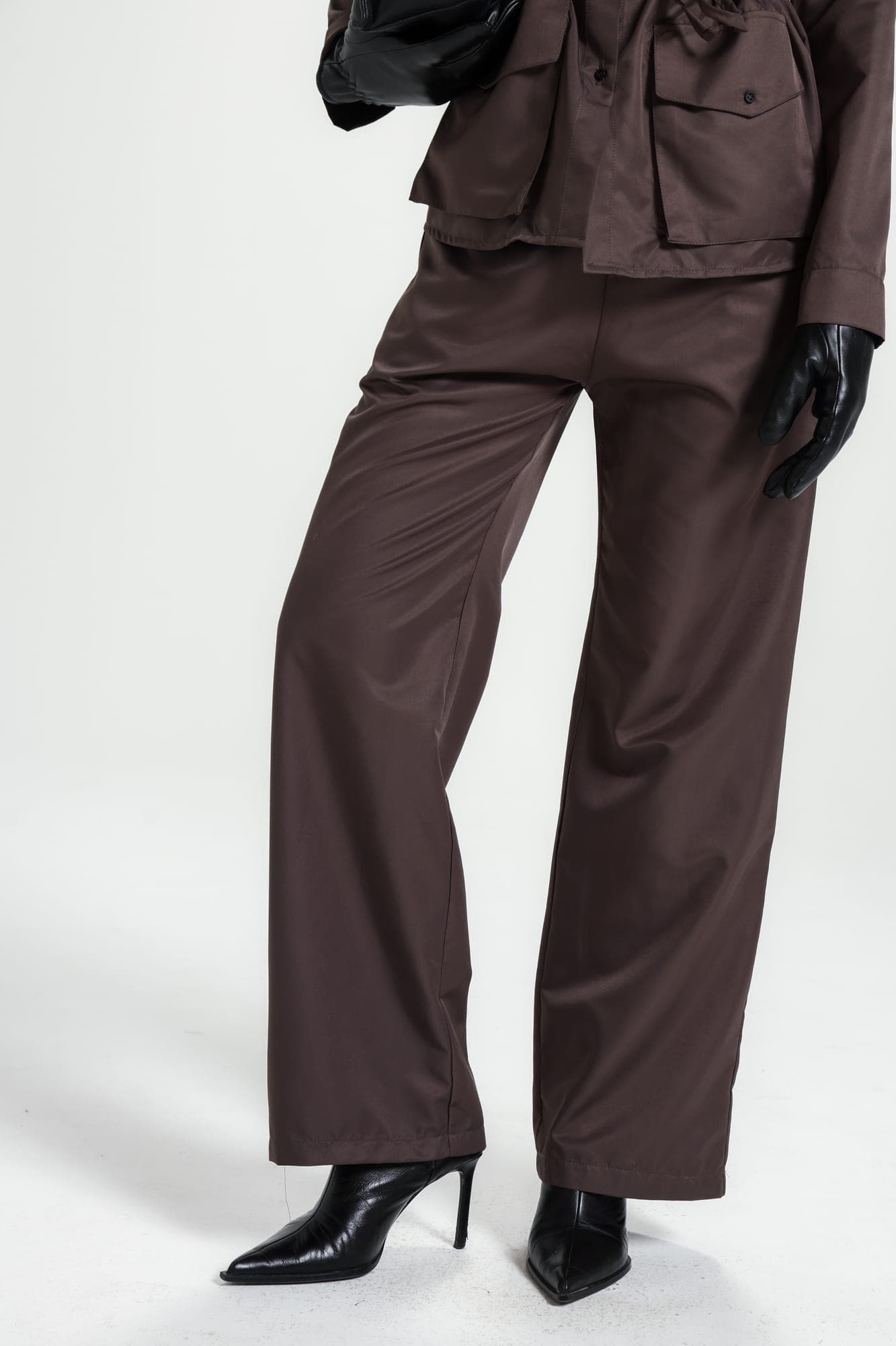 Wide-Leg Drawstring Trouser - View 2